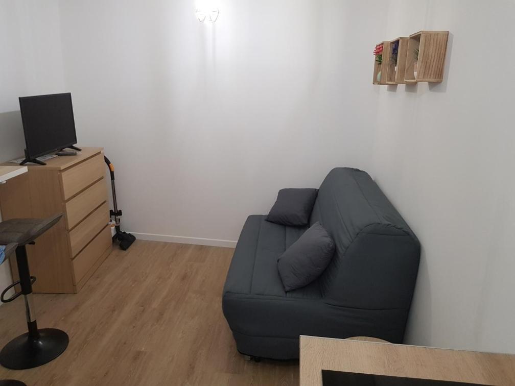 La Fauconnerie Studio De Charme Au Coeur D'Orléans Kültér fotó